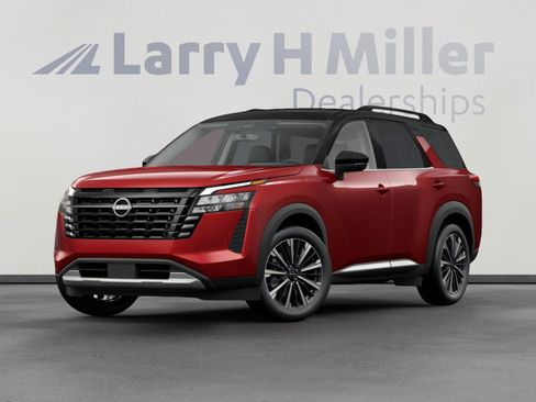 New 2026 Nissan Pathfinder Platinum w/ Cargo Package AWD/4WD image 1
