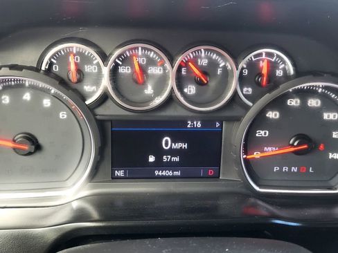 Used 2020 Chevrolet Silverado 1500 LT RWD image 25