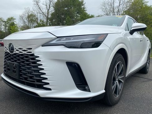 Used 2024 Lexus RX 350 Premium w/ Convenience Package AWD/4WD image 2