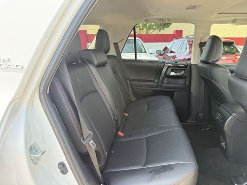 Used 2023 Toyota 4Runner TRD Off-Road Premium w/ Moonroof Package AWD/4WD image 32