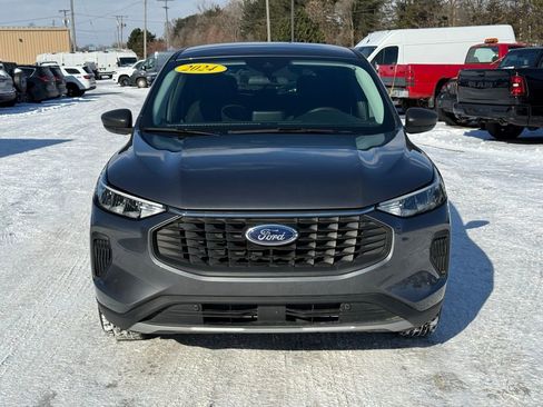 Used 2024 Ford Escape Active image 2