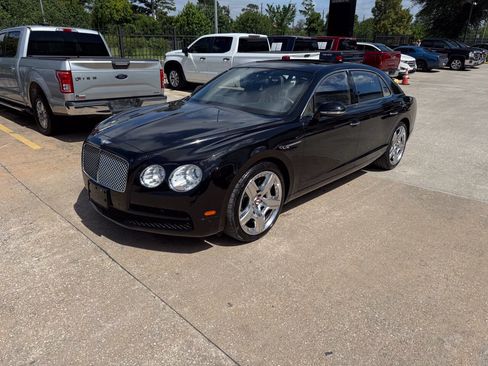 Used 2015 Bentley Flying Spur V8 AWD/4WD image 3