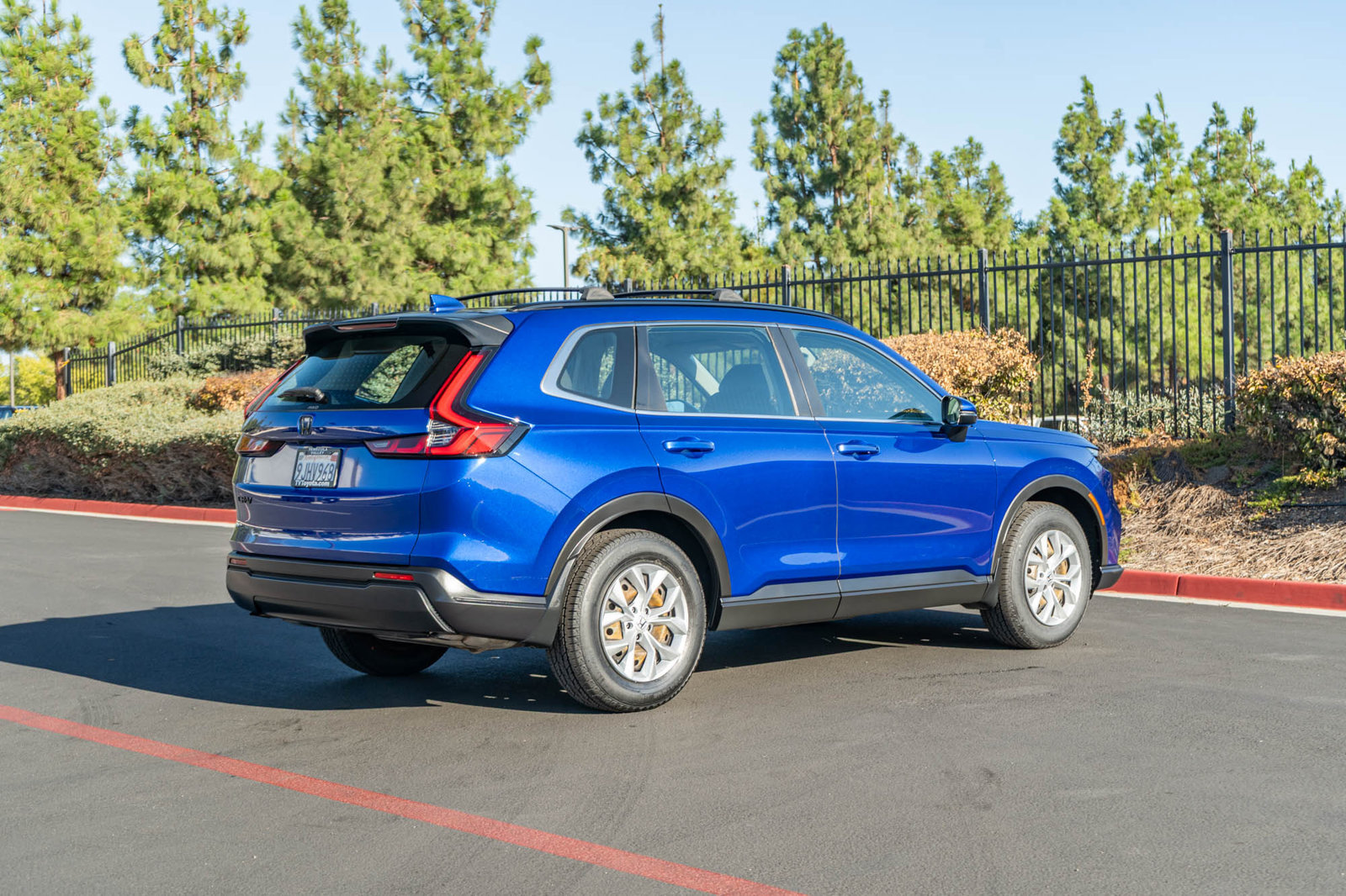Used 2024 Honda CR-V LX image 9