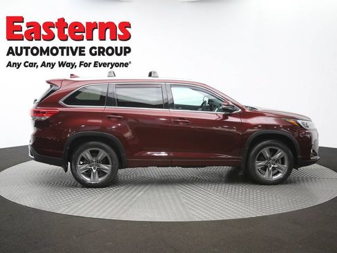 Used 2019 Toyota Highlander Limited Platinum AWD/4WD image 50