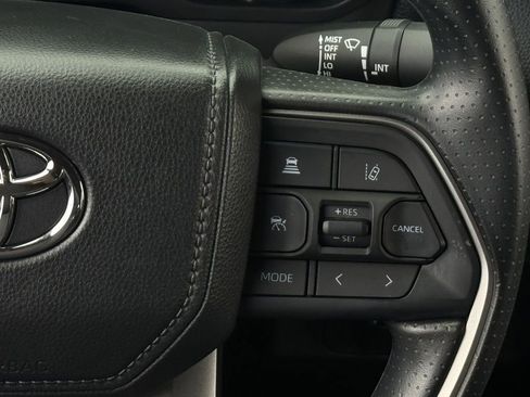 Used 2025 Toyota Tundra SR5 image 15