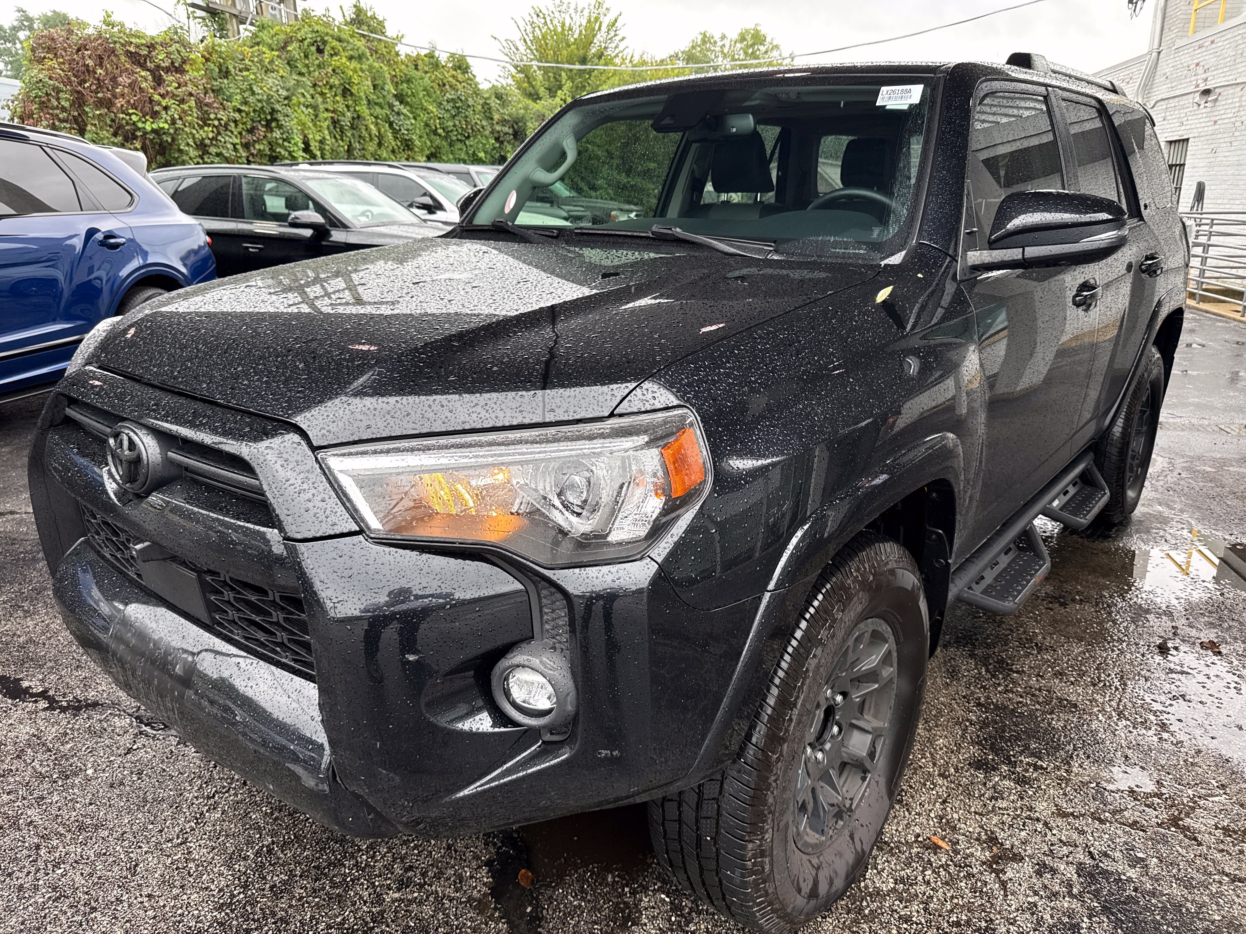 Used 2022 Toyota 4Runner SR5 Premium w/ Moonroof Package AWD/4WD image 1