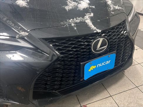 Used 2023 Lexus IS 350 F Sport image 32