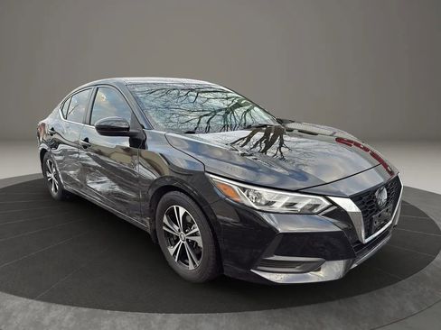 Used 2022 Nissan Sentra SV image 3