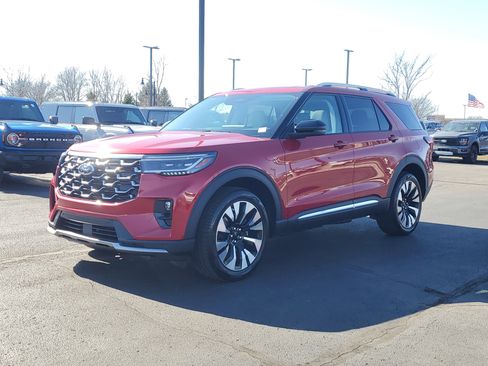 New 2026 Ford Explorer Platinum w/ LUX Leather Package image 1