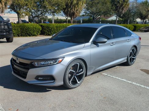 Used 2020 Honda Accord Sport image 10
