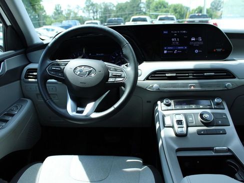 Used 2021 Hyundai Palisade SEL w/ Convenience Package FWD image 16