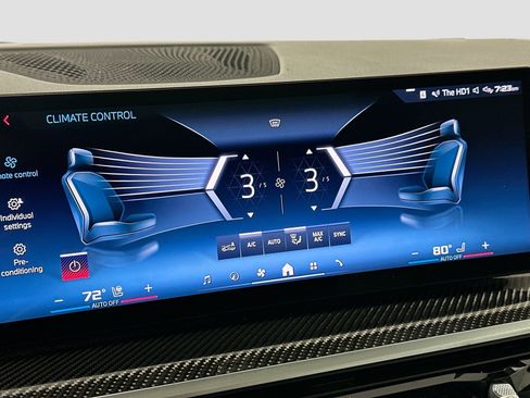 Certified 2024 BMW X5 M60i image 16