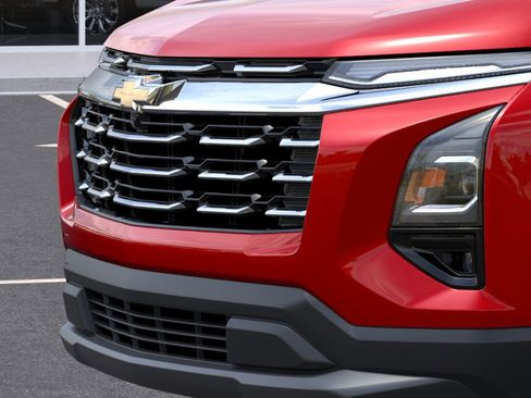 New 2026 Chevrolet Equinox LT w/ Safety and Technology Package FWD image 36