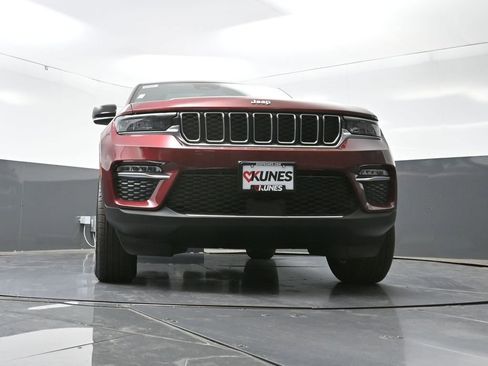 New 2025 Jeep Grand Cherokee Limited w/ Trailer Tow Package image 51