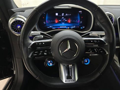 Used 2022 Mercedes-Benz SL 63 AMG 4MATIC image 10