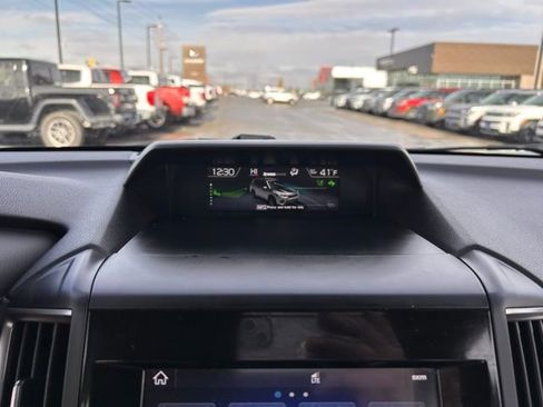 Used 2022 Subaru Forester Premium image 14