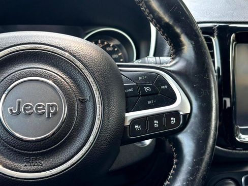 Used 2021 Jeep Compass Limited image 21