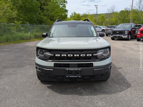 Used 2024 Ford Bronco Sport Outer Banks w/ Tech Package image 8