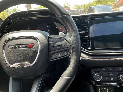Used 2022 Dodge Durango R/T RWD image 13