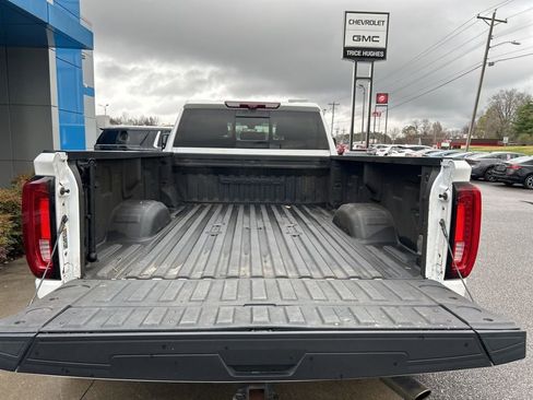 Used 2022 GMC Sierra 3500 Denali w/ Denali Ultimate Package image 7