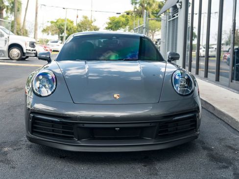 Used 2021 Porsche 911 Carrera S RWD image 3