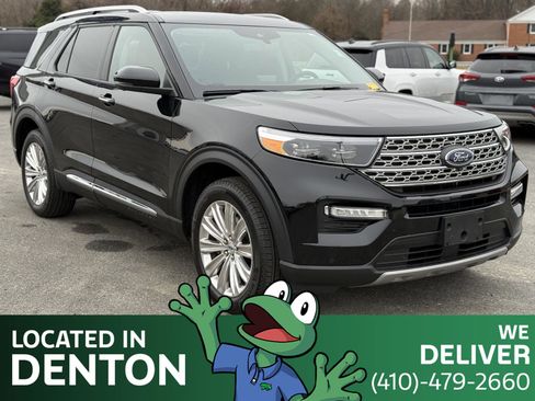 Used 2023 Ford Explorer Limited w/ Limited Technology Package image 3