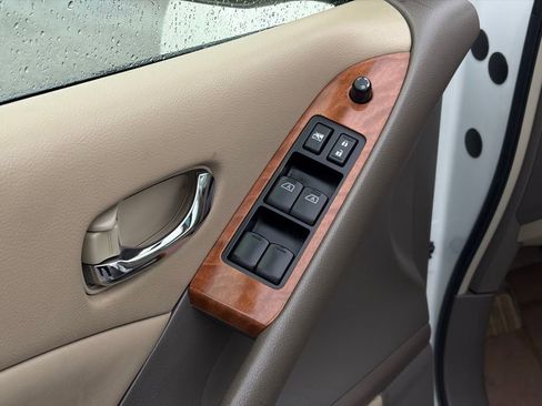 Used 2013 Nissan Murano LE w/ Platinum Pkg image 13