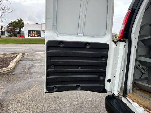 Used 2020 Chevrolet Express 2500 w/ Communications Package RWD image 11