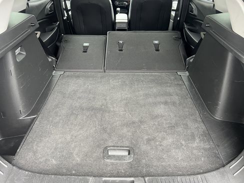 Used 2024 Chevrolet Trax LT image 19