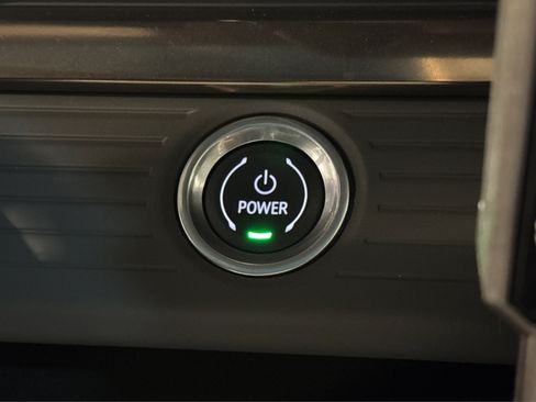 Used 2024 GMC Hummer EV 3X image 35