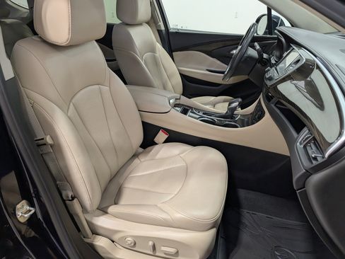 Used 2020 Buick Envision Premium w/ Driver Confidence Package image 20