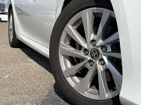 Used 2021 Toyota Camry LE FWD image 2