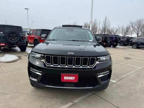 Certified 2023 Jeep Grand Cherokee Limited w/ Luxury Tech Group II AWD/4WD image 2
