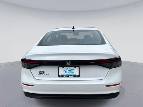 New 2026 Honda Accord SE image 5