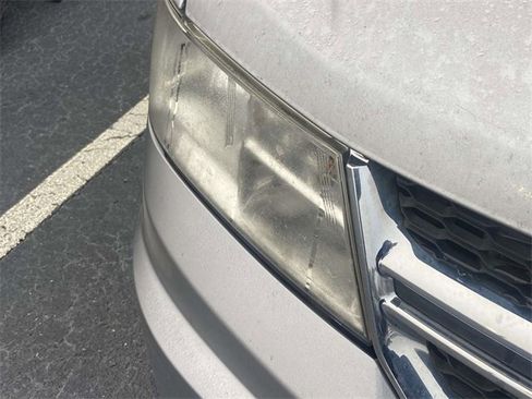 Used 2018 Dodge Journey SE image 10