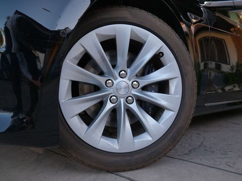 Used 2016 Tesla Model S 75 image 45