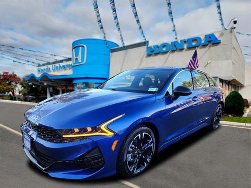 Used 2023 Kia K5 GT-Line image 1