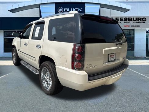 Used 2013 GMC Yukon Denali AWD/4WD image 5