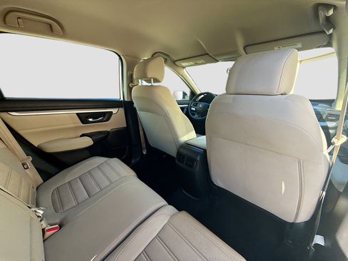 Used 2017 Honda CR-V LX image 29