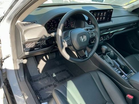Used 2023 Honda Accord EX-L image 16