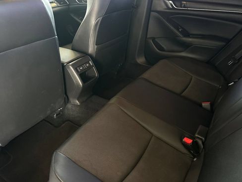 Used 2022 Honda Accord Sport image 14