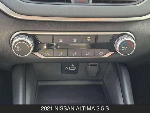 Used 2021 Nissan Altima 2.5 S FWD image 22