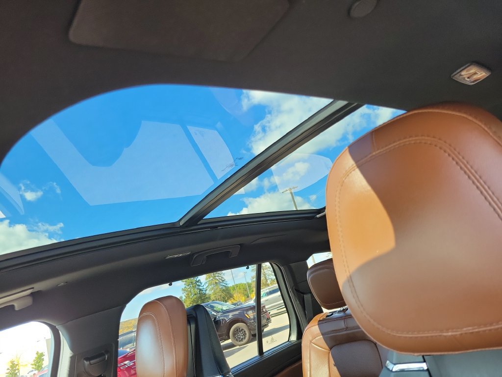 Used 2023 Lincoln Aviator Reserve w/ Equipment Group 201A AWD/4WD image 34
