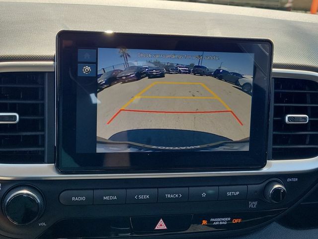 Certified 2026 Hyundai Venue SE FWD image 11