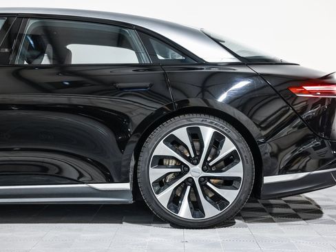 Used 2022 Lucid Air Grand Touring image 11