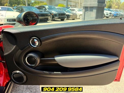 Used 2010 MINI Cooper Hardtop FWD image 27