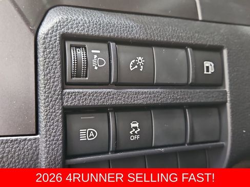 New 2026 Toyota 4Runner SR5 image 9