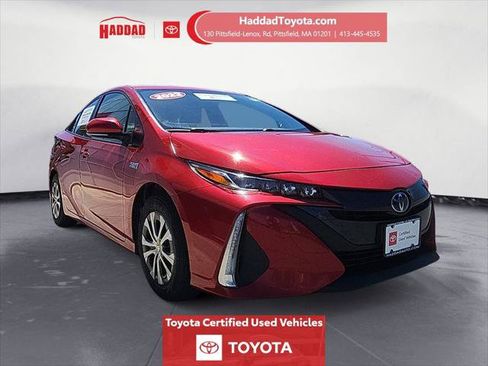Certified 2022 Toyota Prius Prime LE FWD image 8