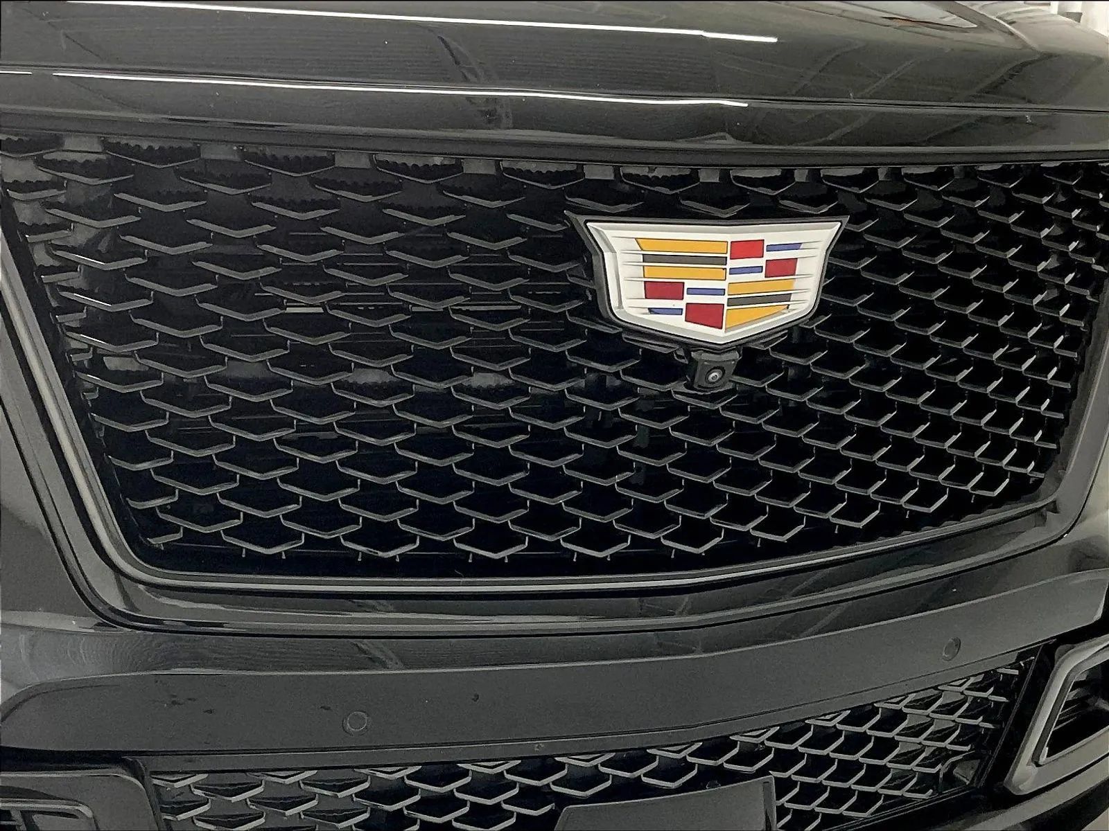 Used 2025 Cadillac Escalade V AWD/4WD image 27