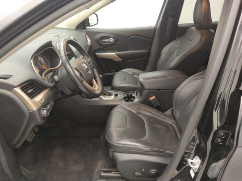 Used 2018 Jeep Cherokee Limited w/ High Altitude Package image 17